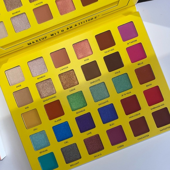 RUDE C'est Fantastique EYESHADOW PALETTE - Picture 5 of 5